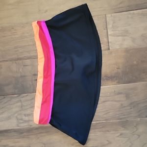 VENUS swim skirt size 6